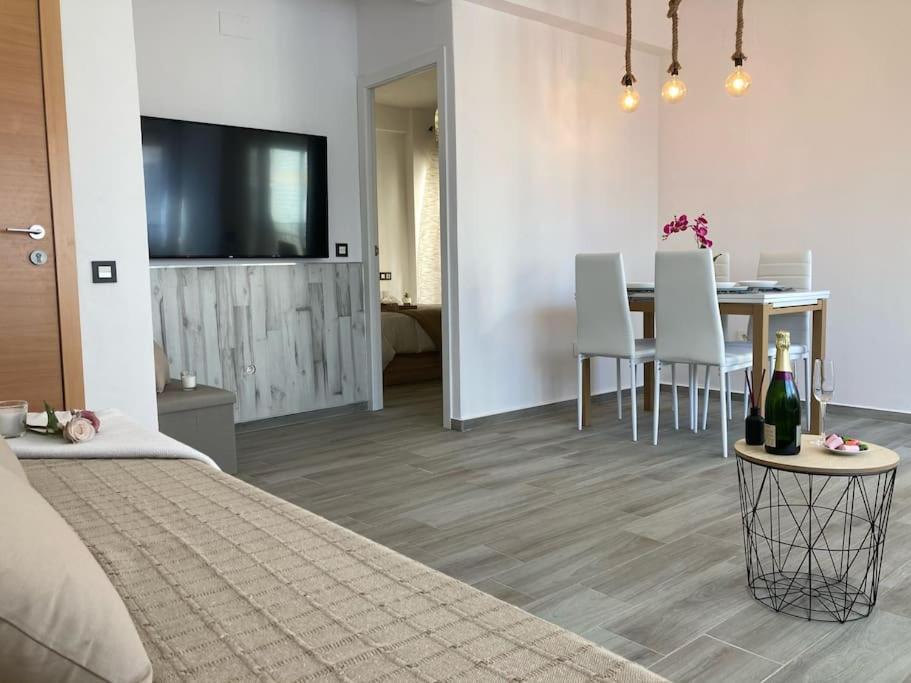 Coqueto Apartamento De Playa Con Piscina Y Terraza Walencja Zewnętrze zdjęcie